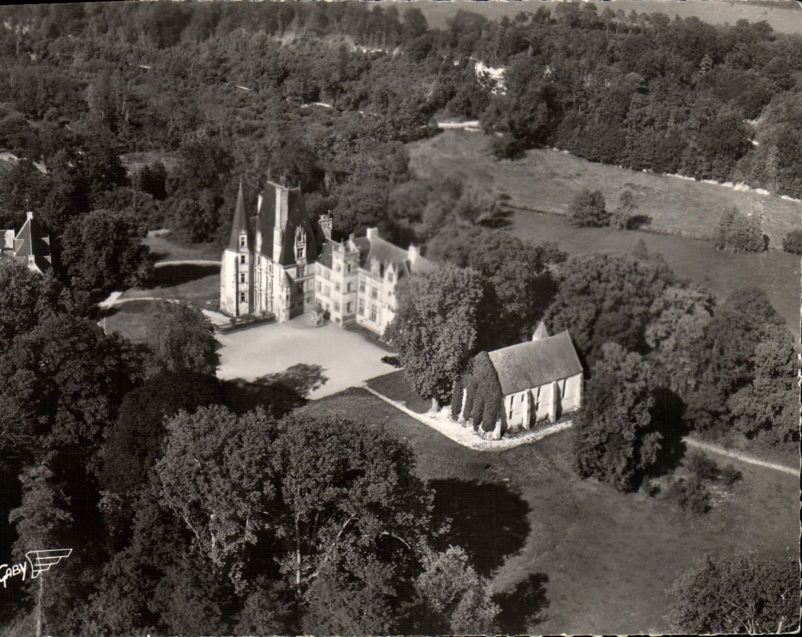 CPMA France seen of the Sky Henry Fountain the Castle and the Vault