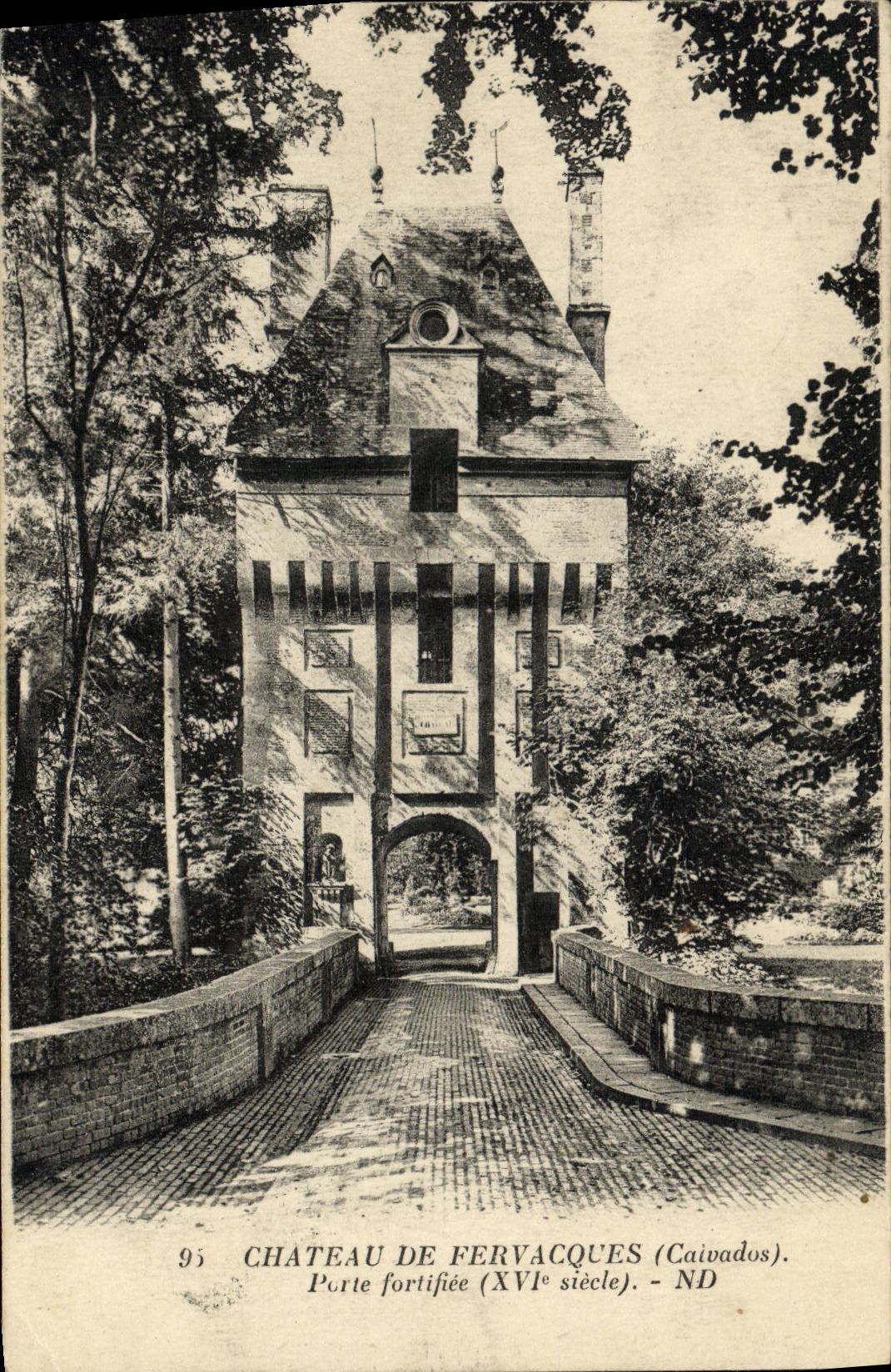 VINTAGE POSTCARD Castle of Fervaques Carries fortifiee