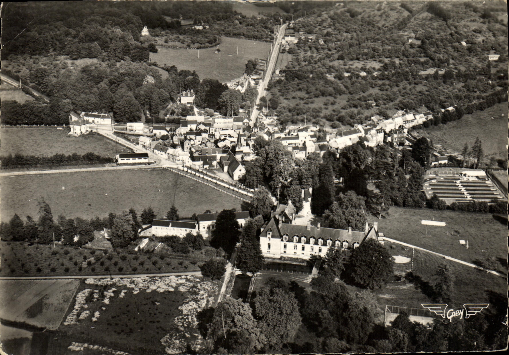 MODERN CARD Fervaques Seen D together