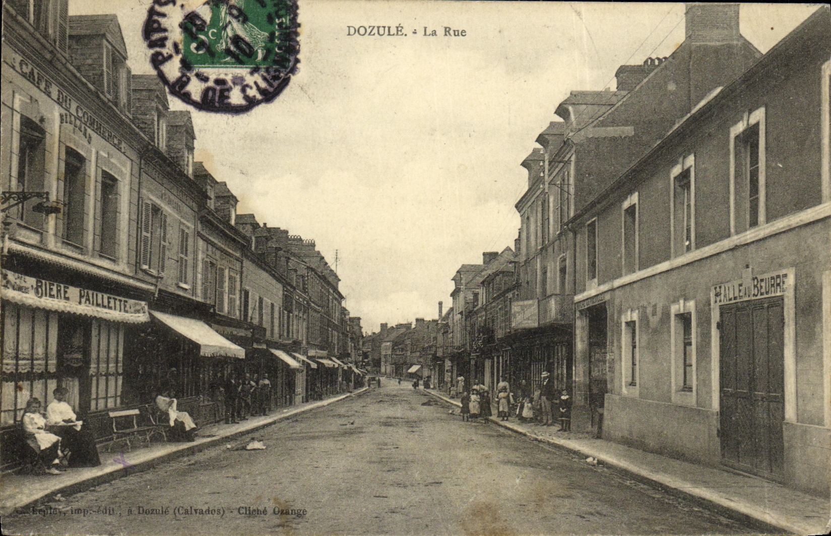 VINTAGE POSTCARD Dozule the Street