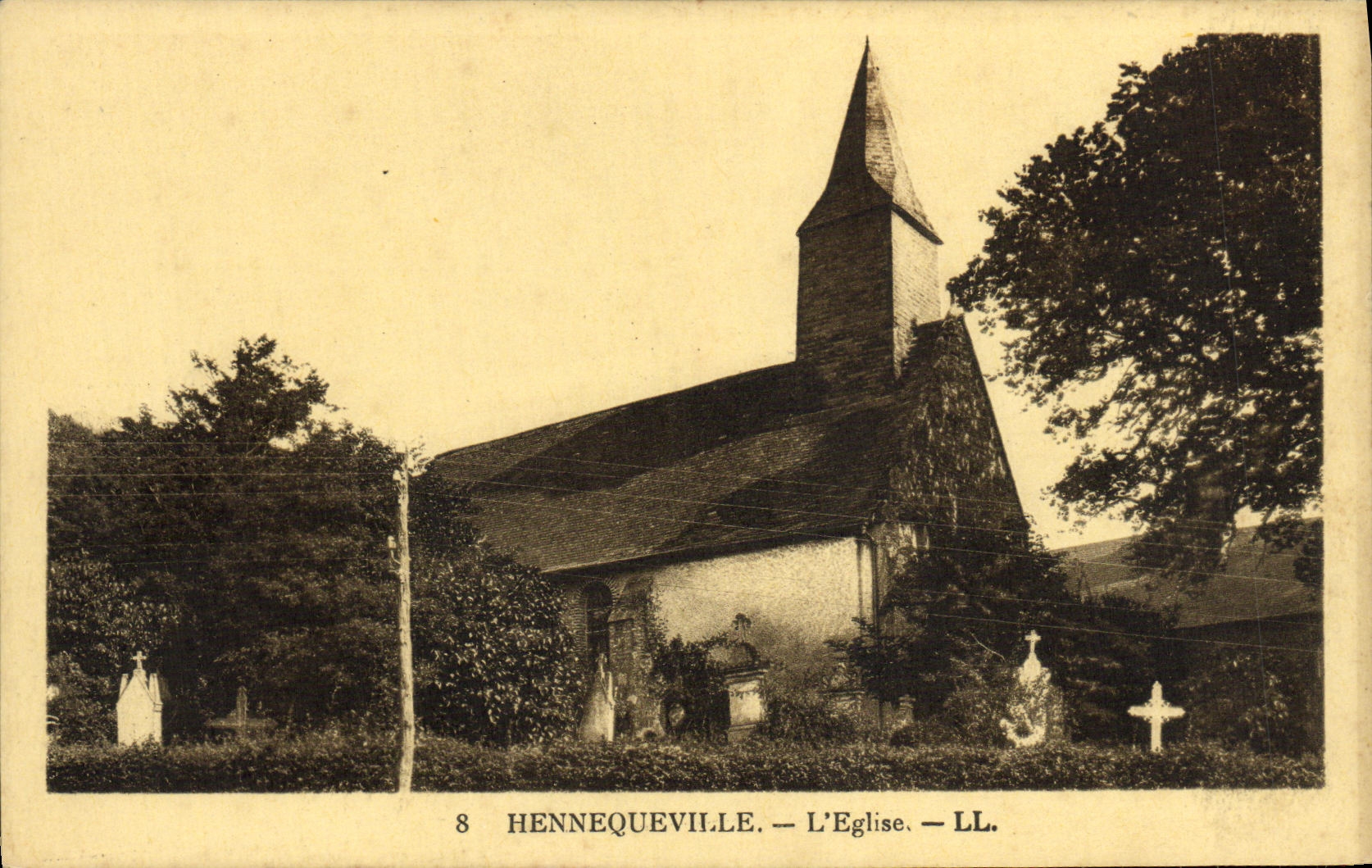 VINTAGE POSTCARD Hennequeville L Church
