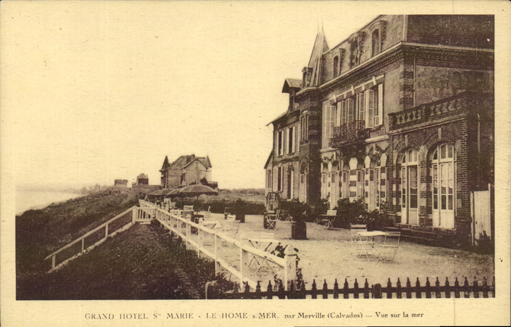 VINTAGE POSTCARD the Home On Sea Seen on the sea Large Hotel co  Marie