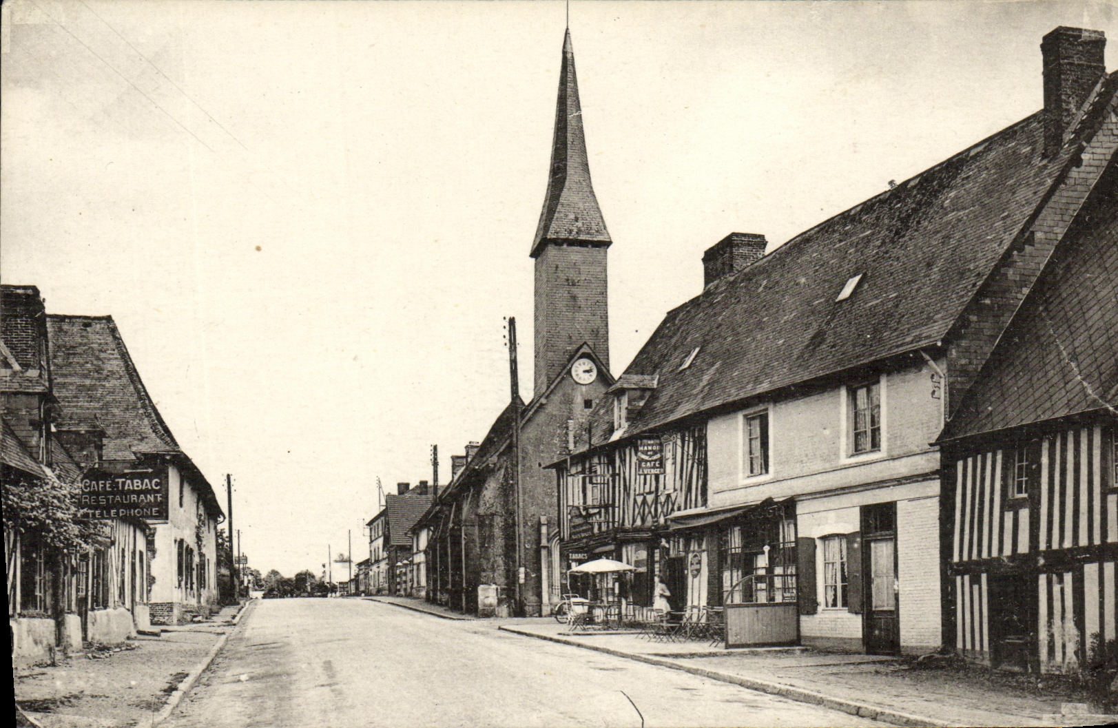 VINTAGE POSTCARD L Hotel trade Road of Paris