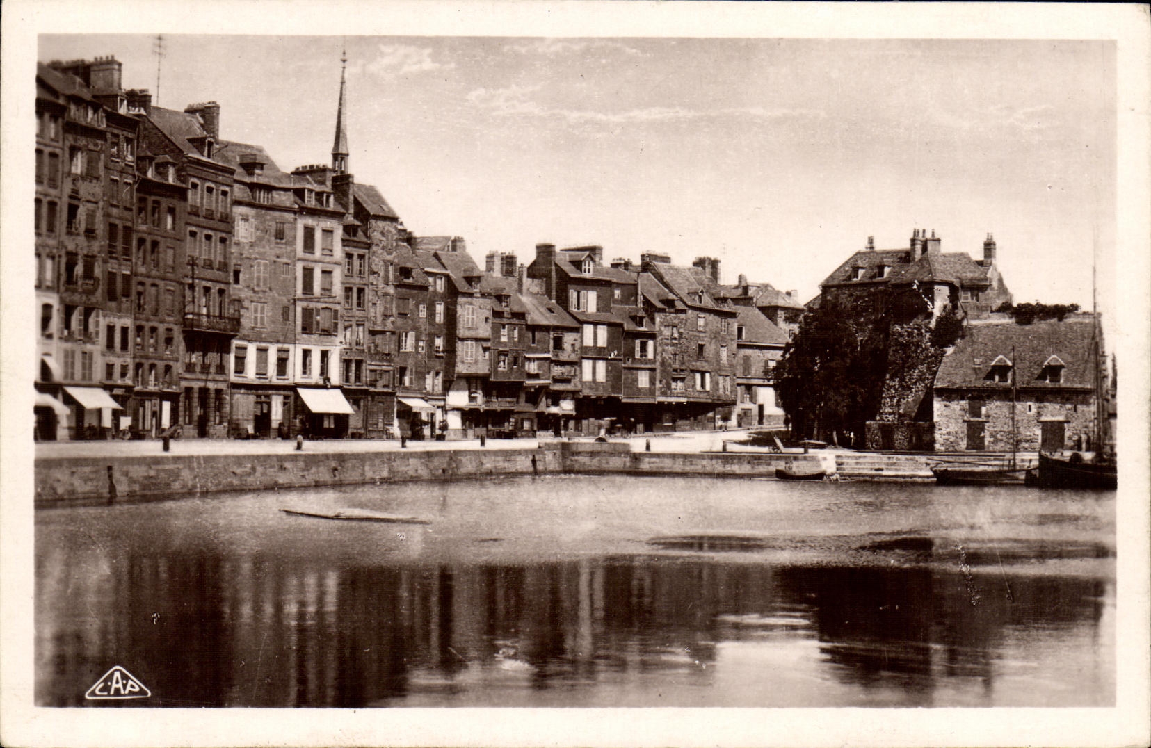 CPM Honfleur Ste Catherine et la Lieutenanque