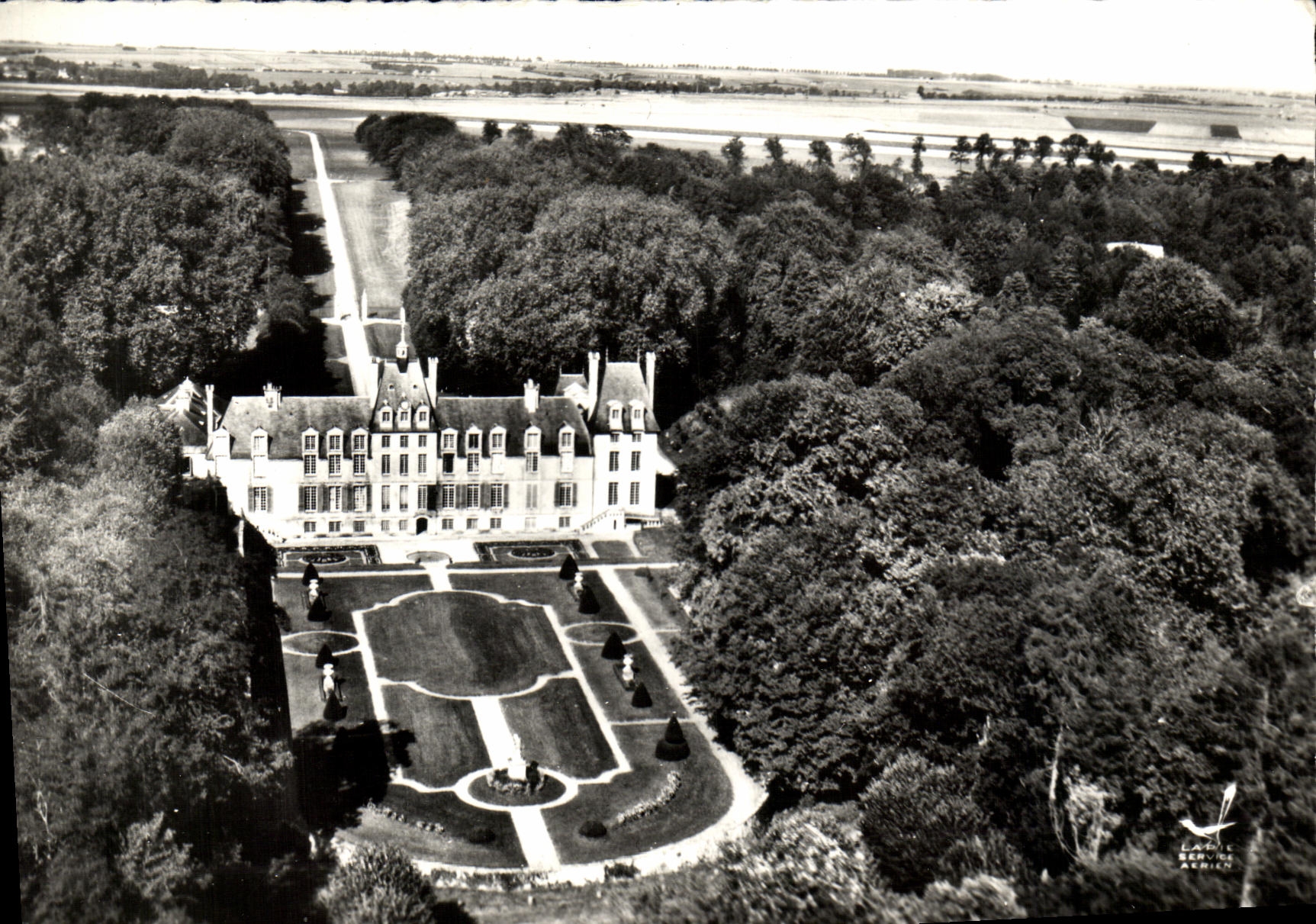 MODERN CARD Lantheuil Plane