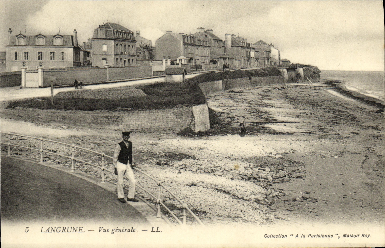 VINTAGE POSTCARD Langrune View