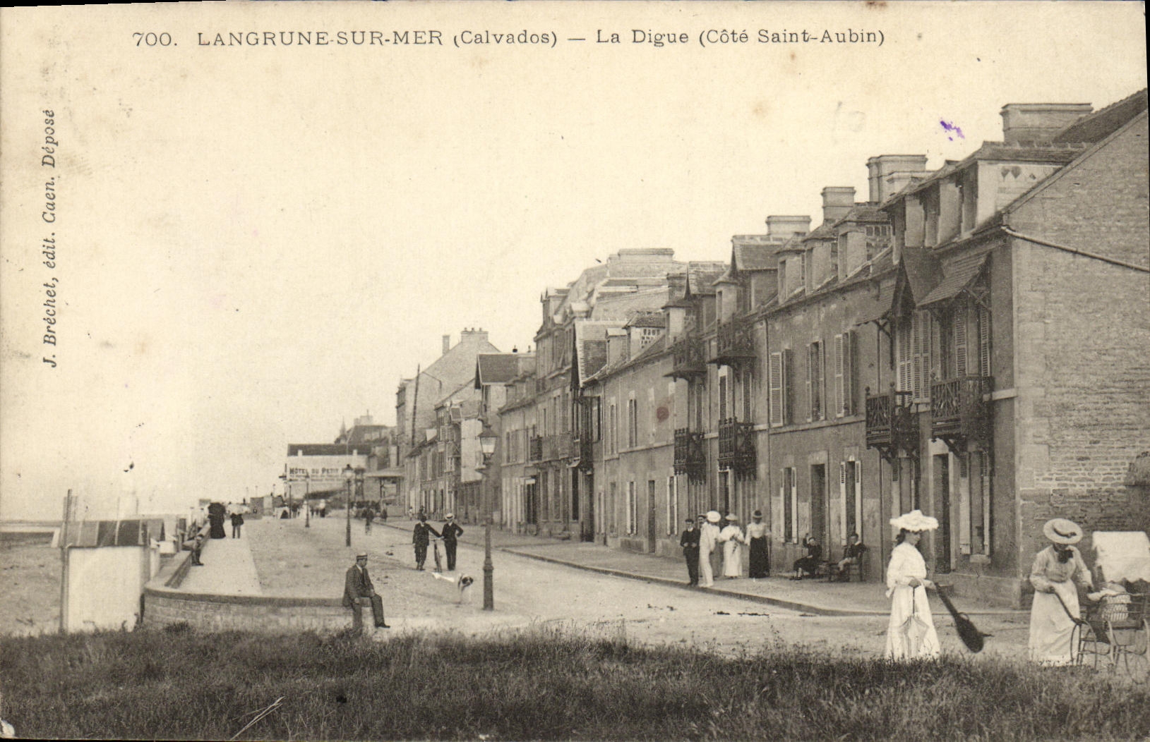 VINTAGE POSTCARD Langrune On Mer the Dam Dimensions Holy Aubin