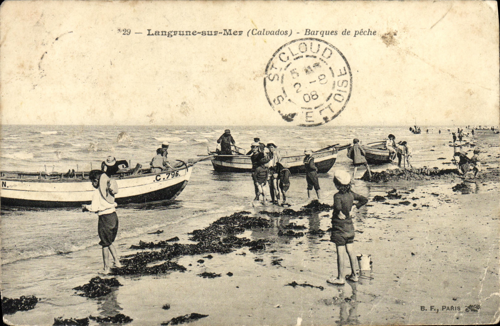 VINTAGE POSTCARD Langrune On Sea Small fishing boats