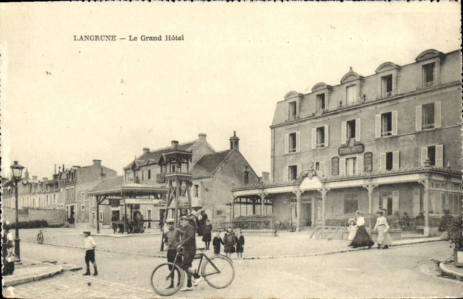 VINTAGE POSTCARD Langrune the Large Hotel Bicycle Children