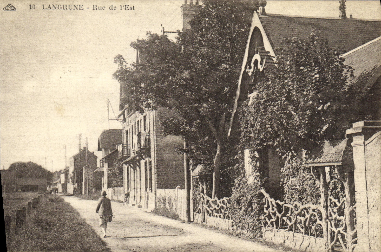 VINTAGE POSTCARD Langrune Rue of L Is