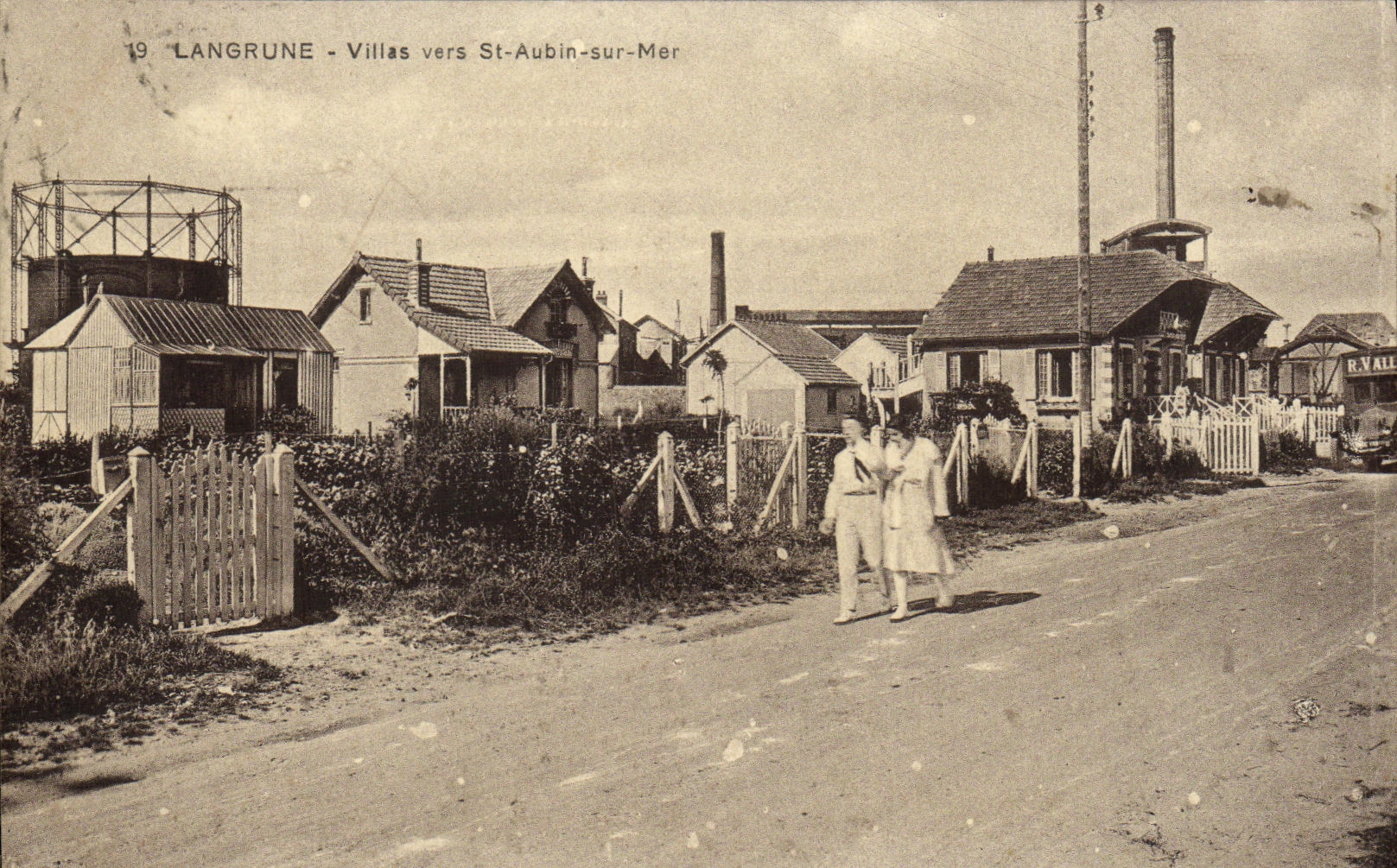 VINTAGE POSTCARD Langrune Villas Towards St Aubin On Sea