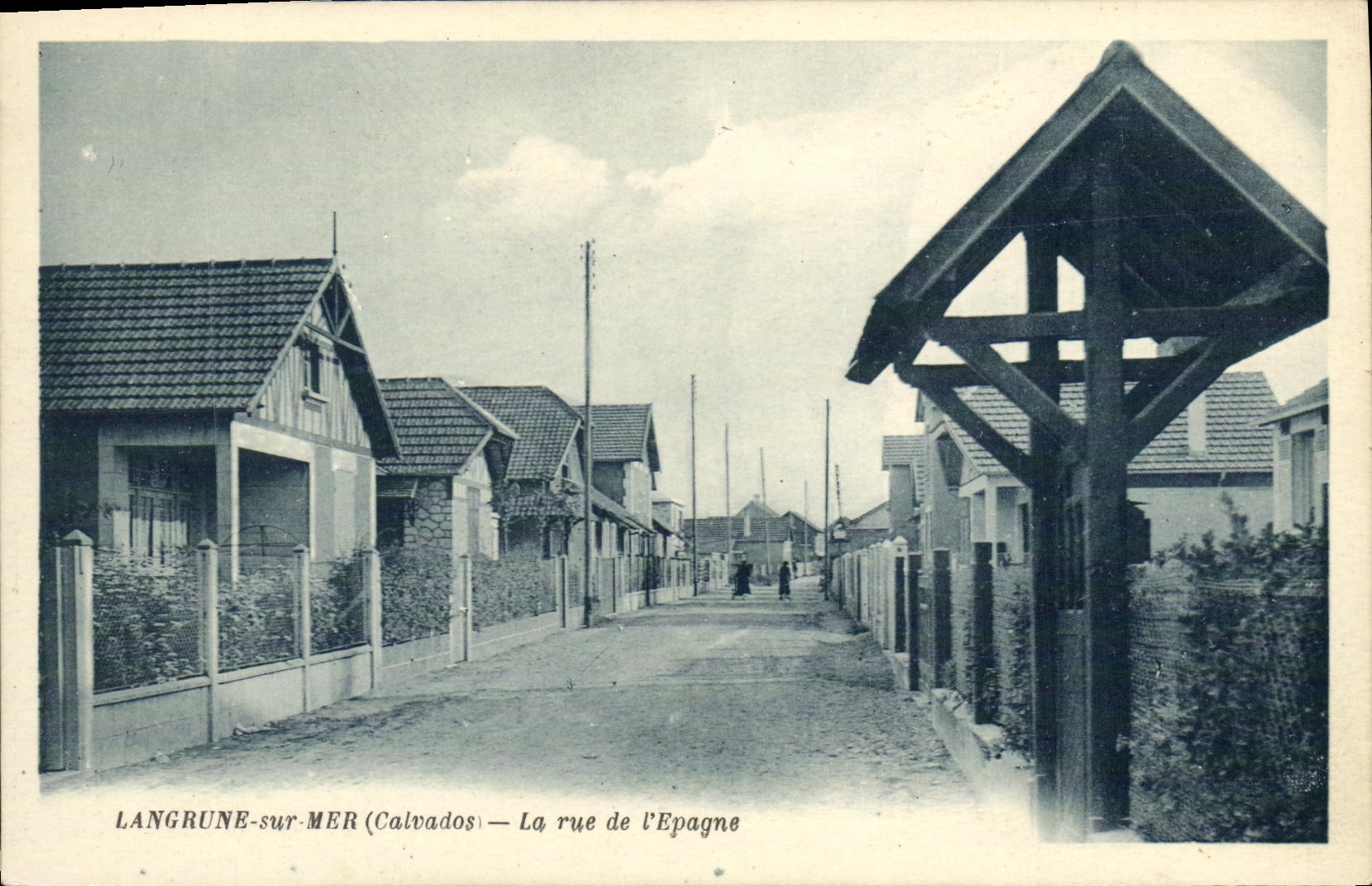 VINTAGE POSTCARD Langrune On Sea the Street of L Epagne