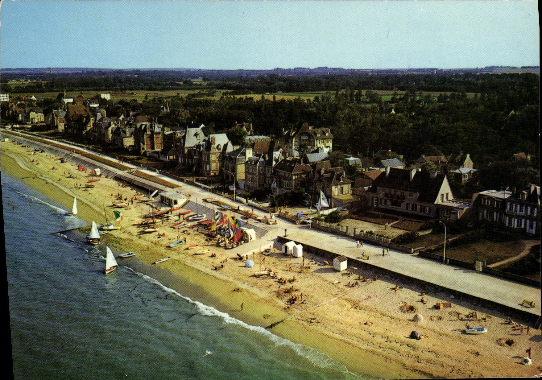 MODERN CARD Lion sur Mer Seen D Beach suit