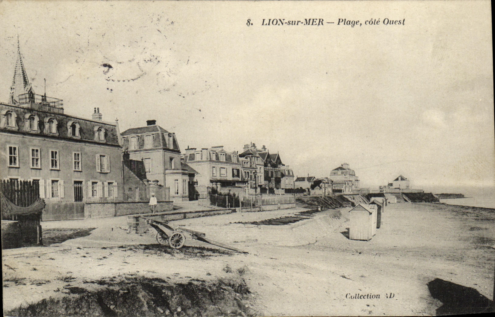 VINTAGE POSTCARD Lion sur Mer Beach West coast