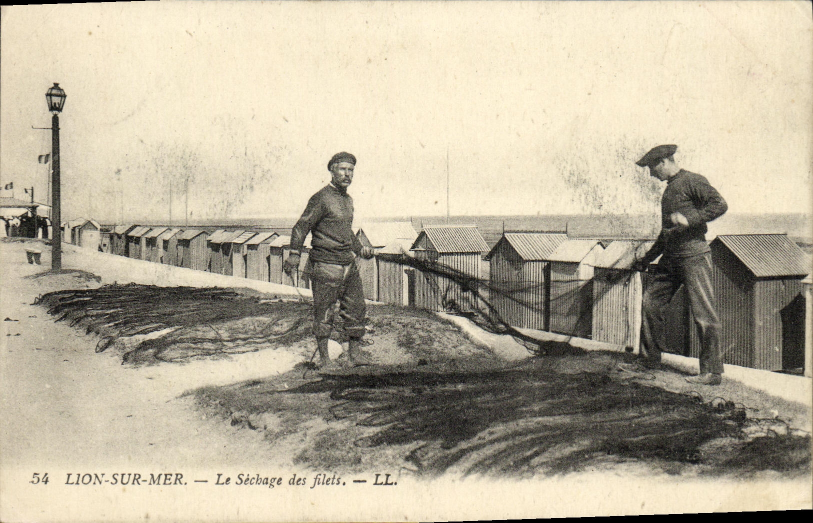 VINTAGE POSTCARD Lion sur Mer the Drying of the Nets