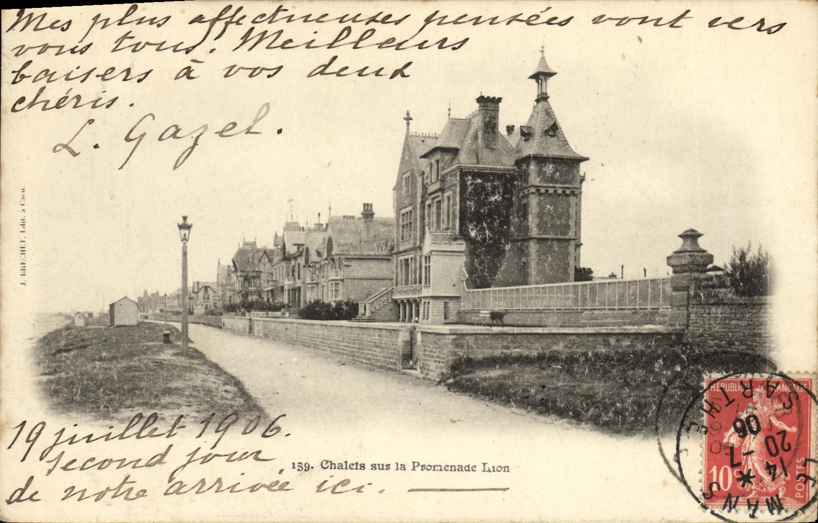 VINTAGE POSTCARD Country cottages On Prornenade Lion