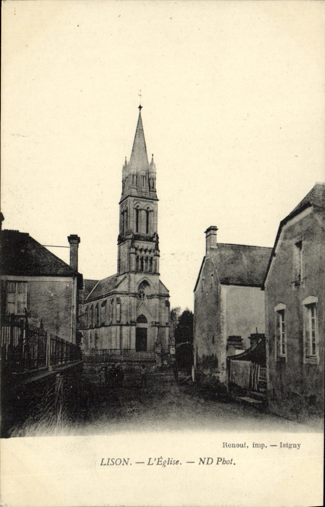 VINTAGE POSTCARD Lion L Church