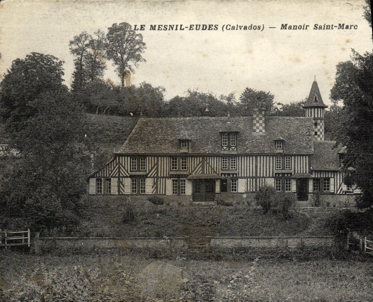 VINTAGE POSTCARD Mesnil Eudes Holy Manor Marc