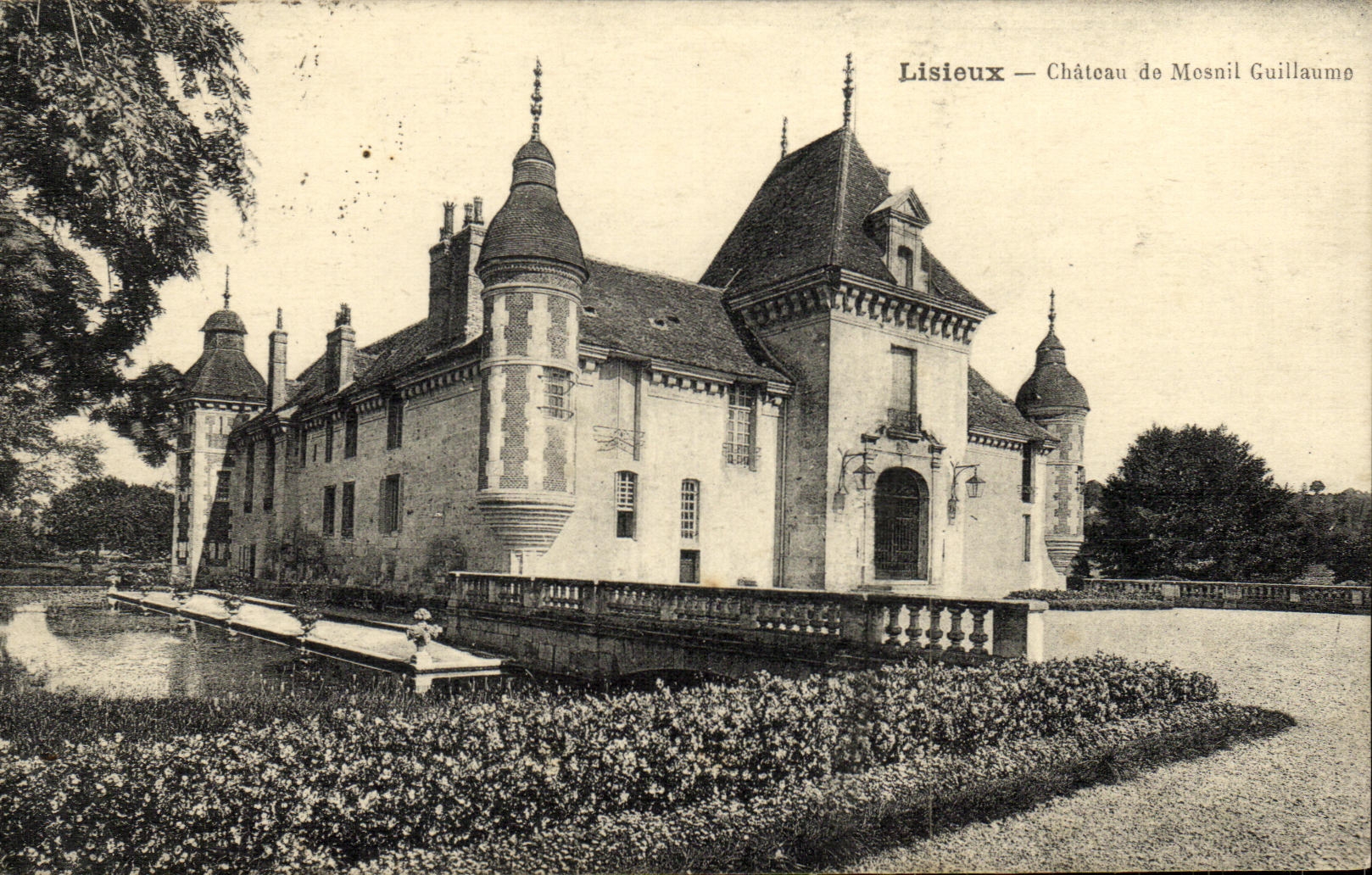 VINTAGE POSTCARD Lisieux Castles of Mesnil Guillaume