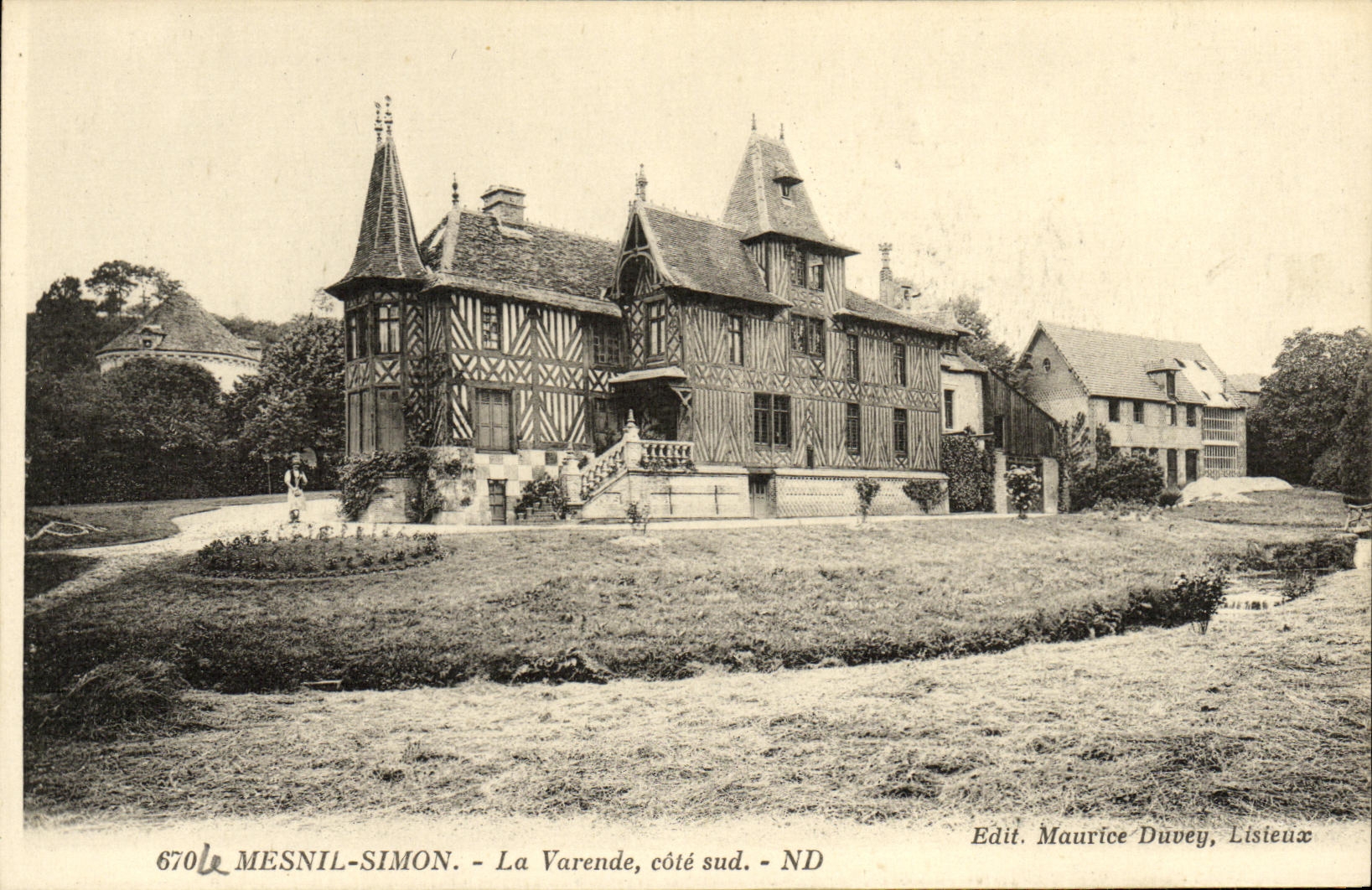 CPA Le Mesnil Simon La Varende cote sud