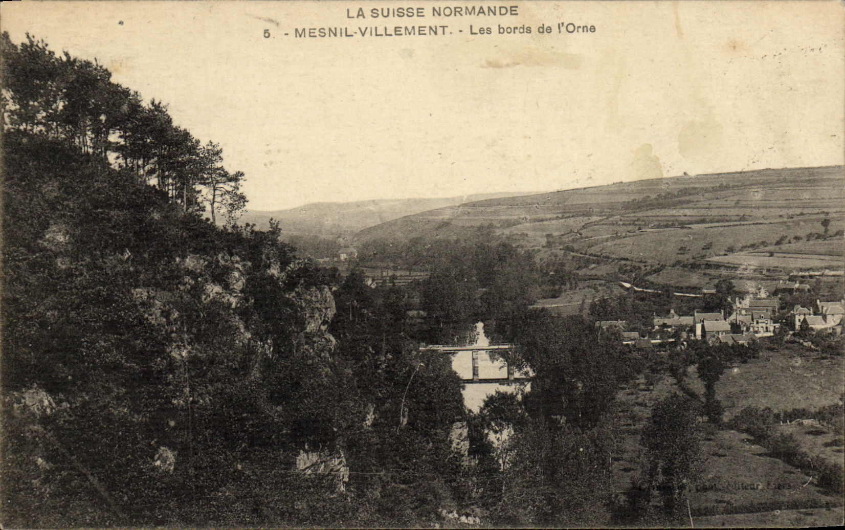 CPA Mesnil Villement Les bords de l Orne