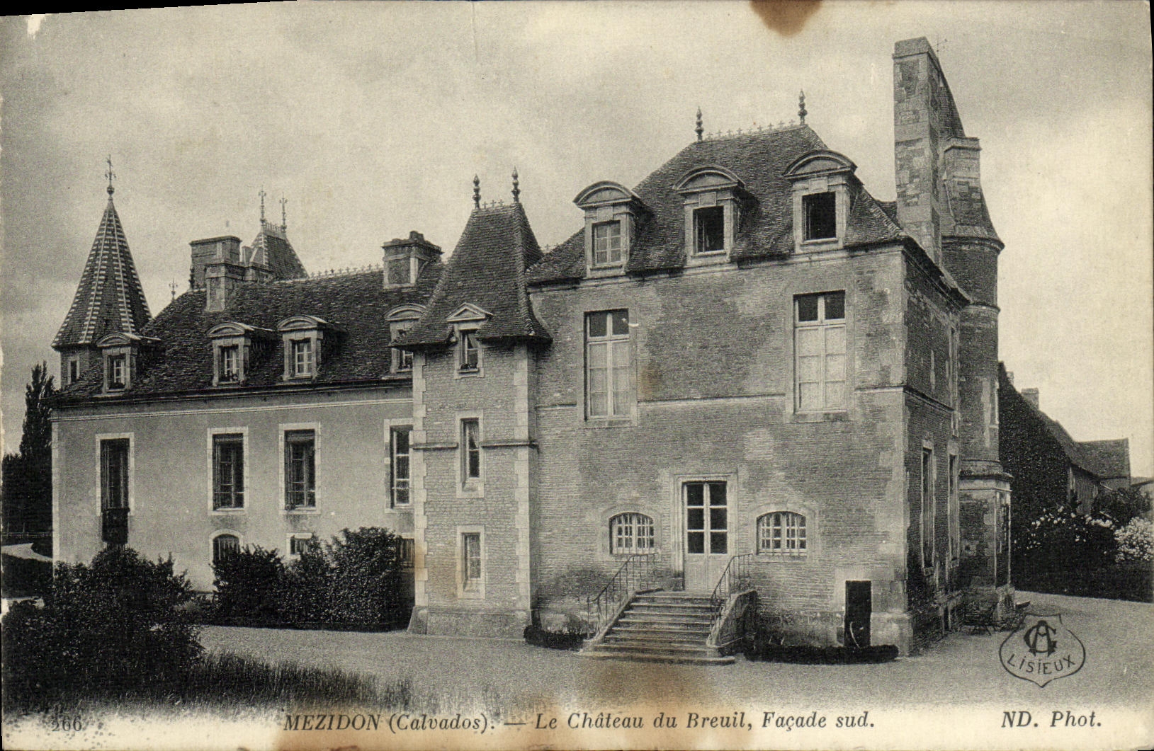 VINTAGE POSTCARD Mezidon the Castle of Breuil southern Frontage
