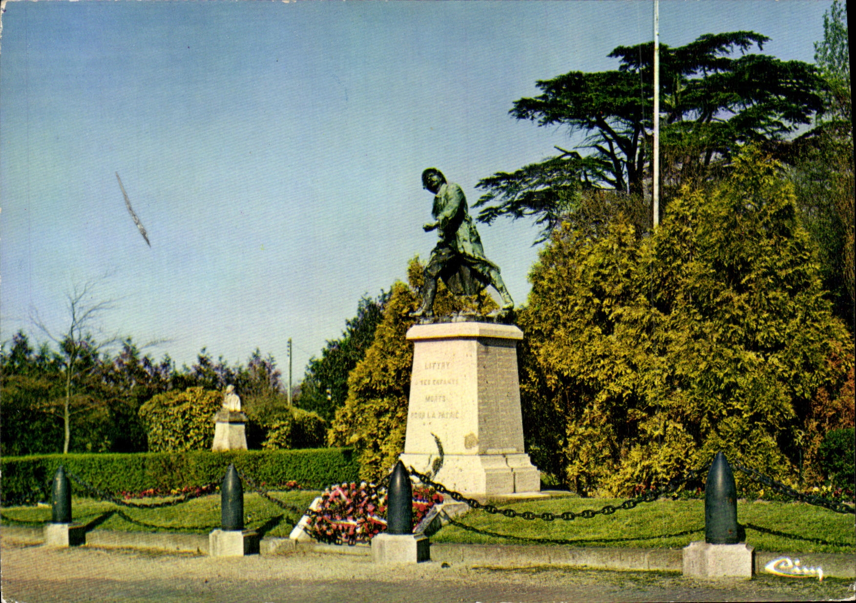 MODERN CARD Molay Littry the War memorial