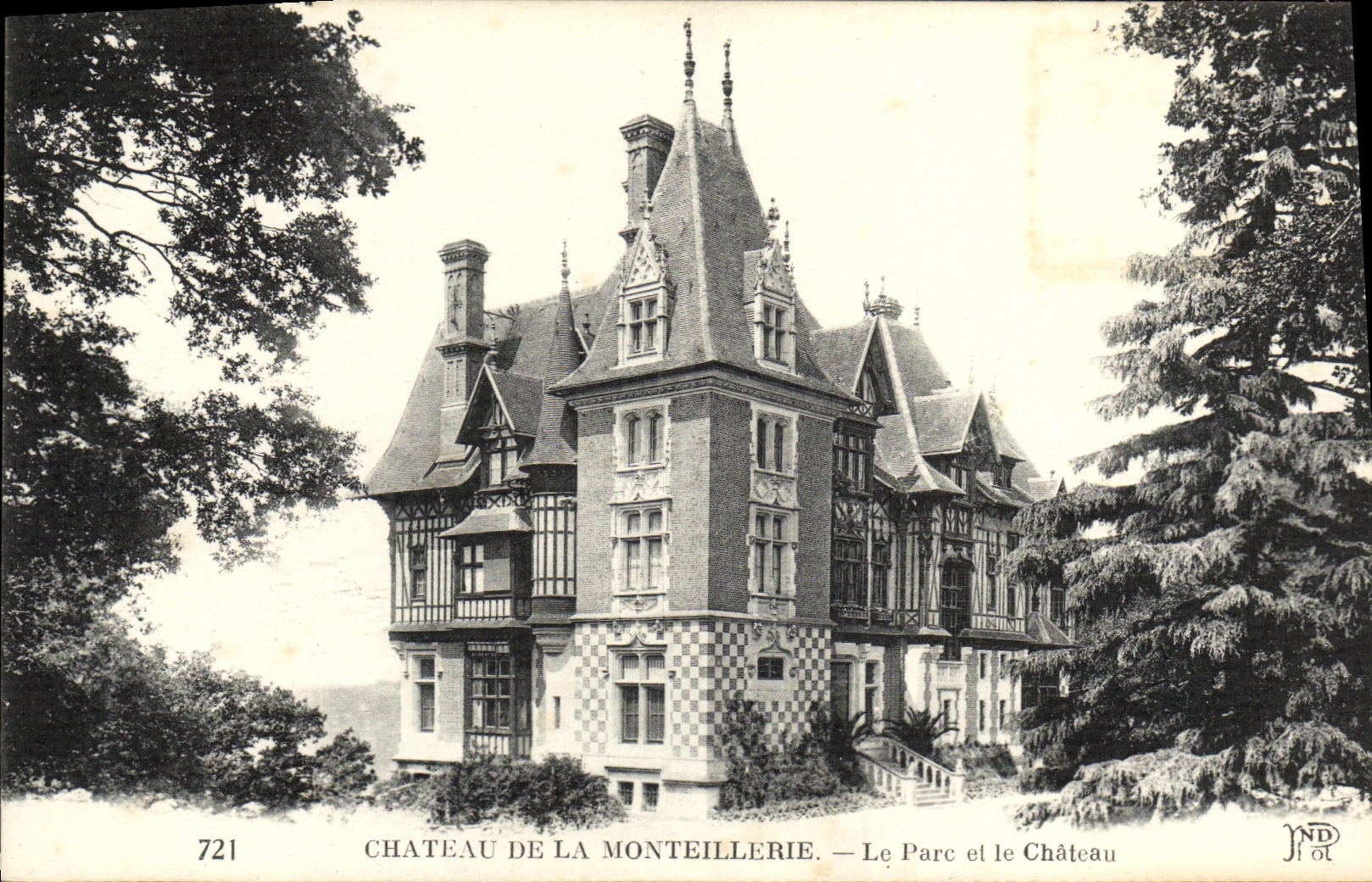 VINTAGE POSTCARD Castle Of Monteillerie the Park and the Castle