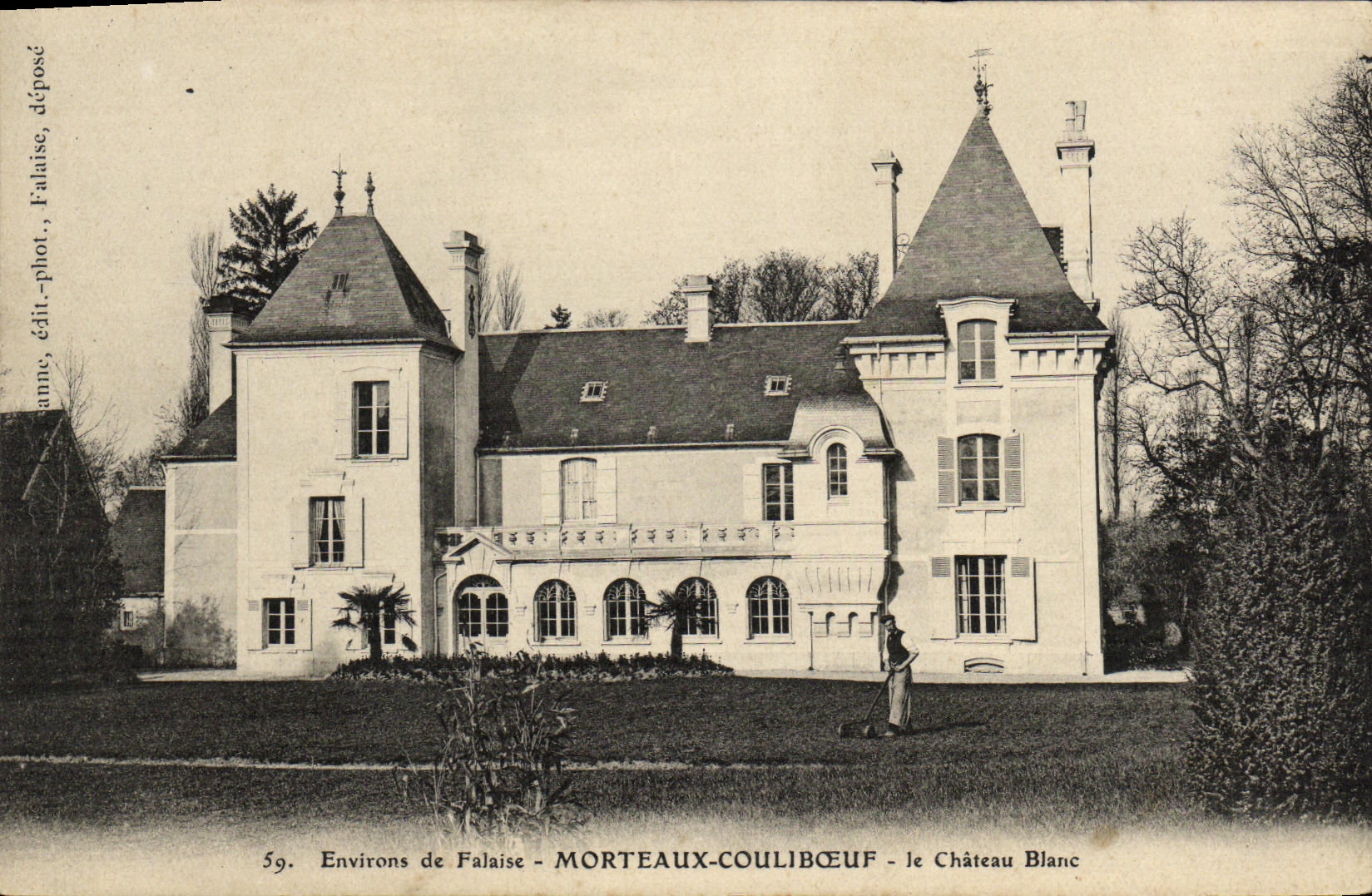 VINTAGE POSTCARD Cliff Surroundings Morteaux Couliboeuf the White Castle