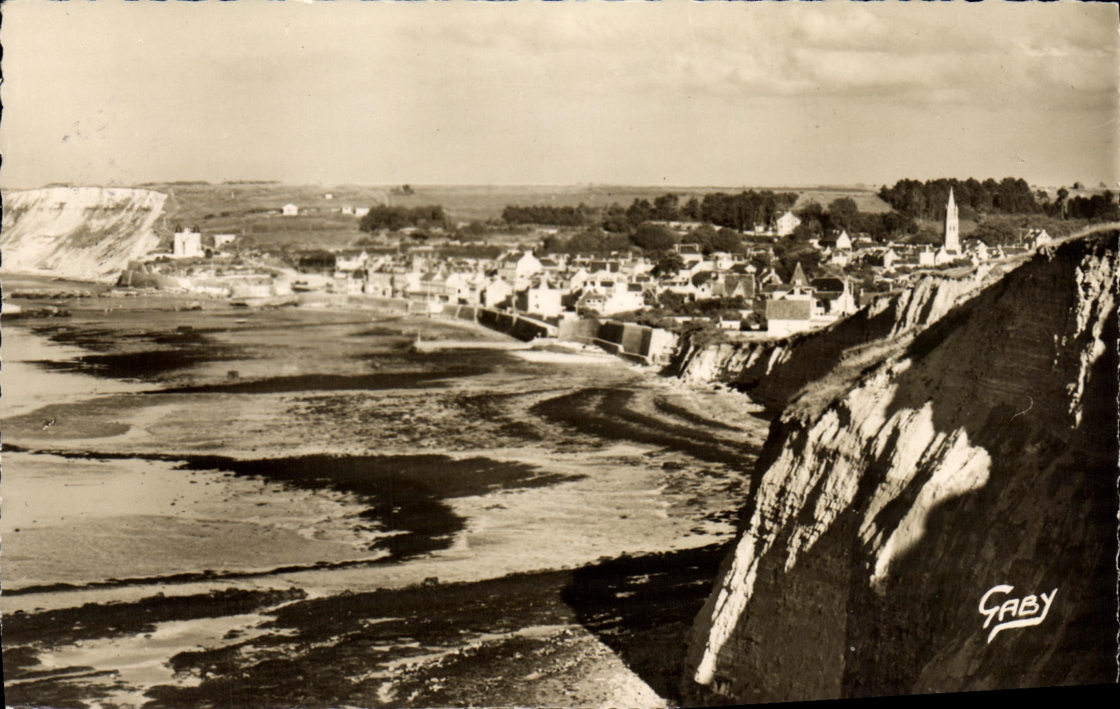CPM Arromanches Port de la Liberation Vue generale