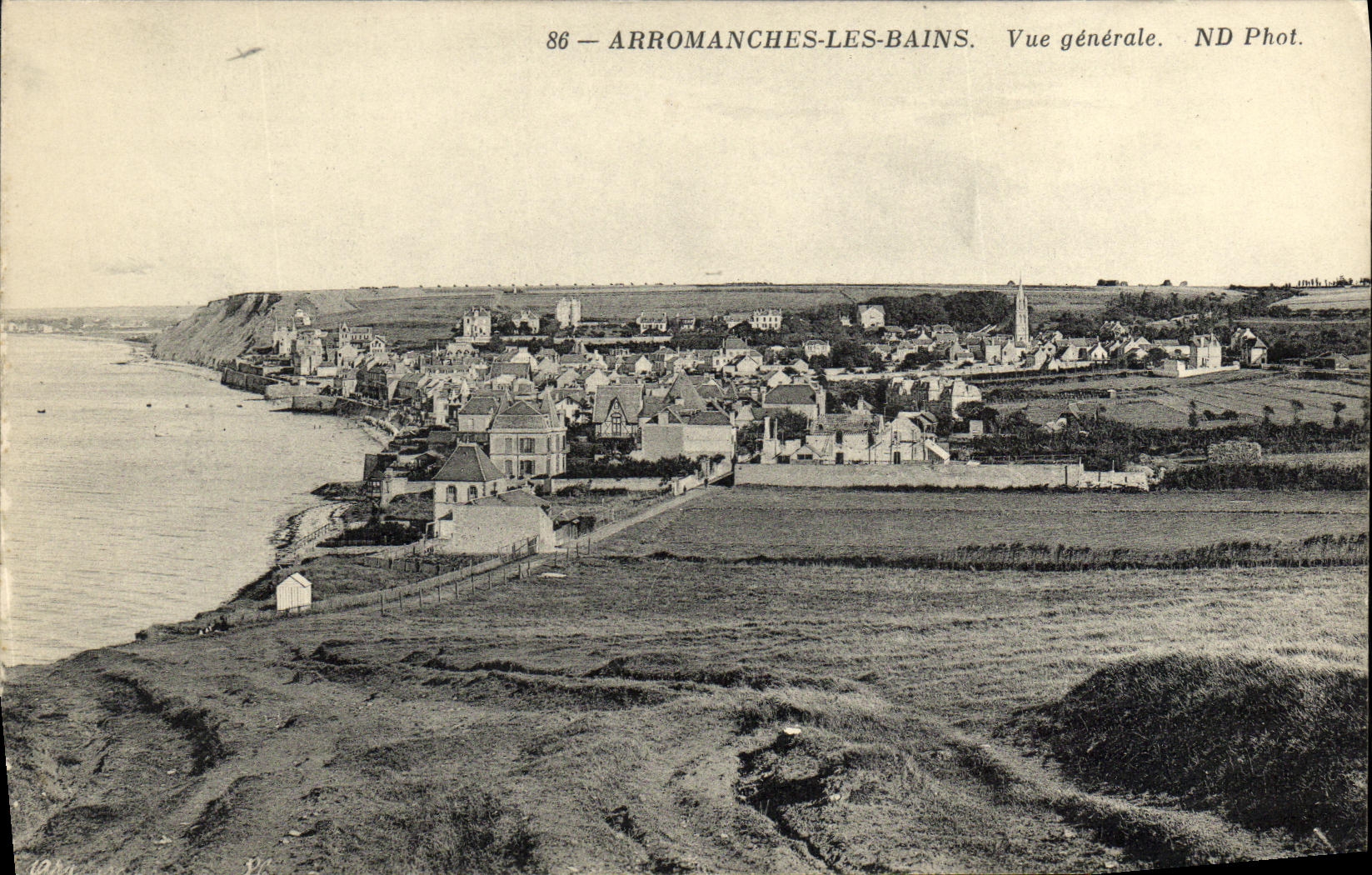 CPA Arromanches les Bains Vue generale