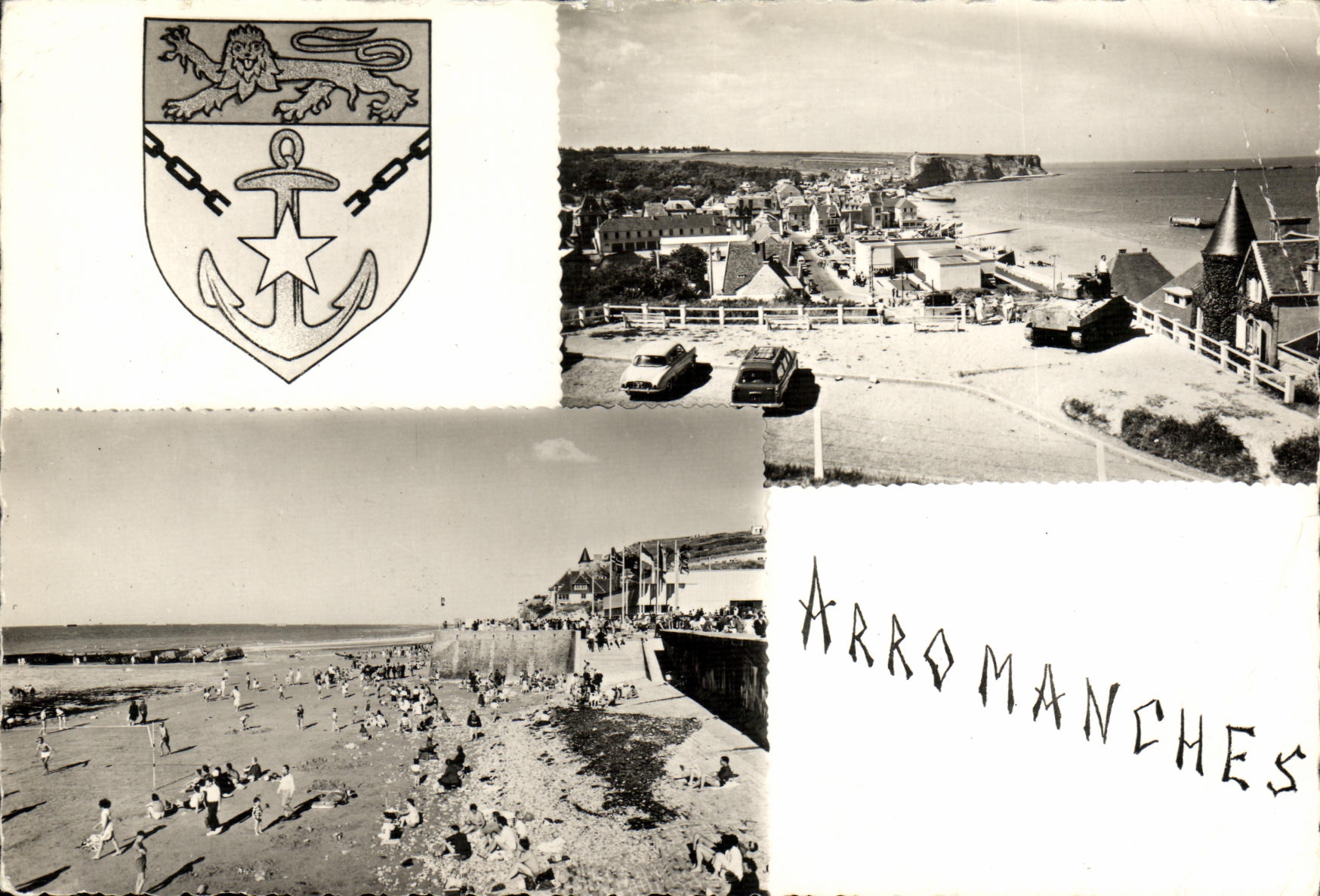 CPA Arromanches Vue generale La Plage