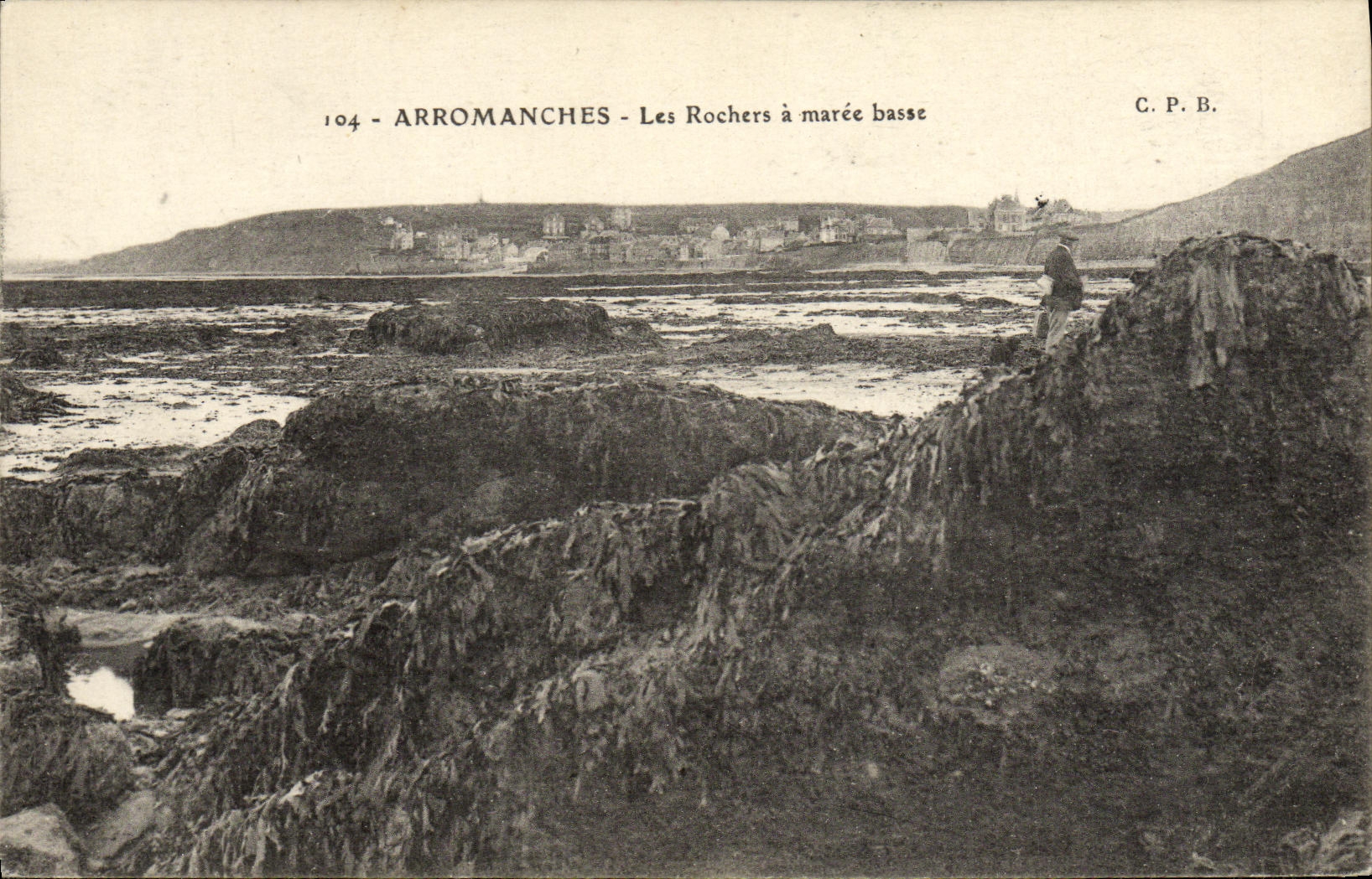 La POSTAL Arromanches de la VENDIMIA las rocas tiene marea baja