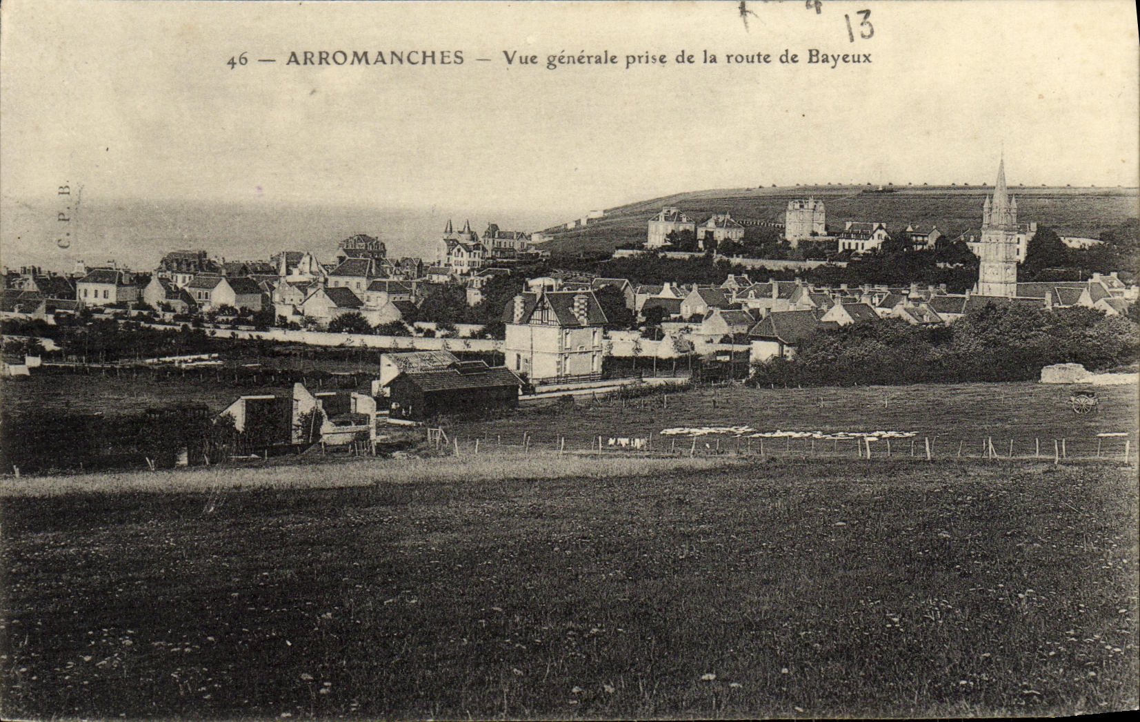 Opinion de Arromanches de la POSTAL de la VENDIMIA tomada del camino de Bayeux