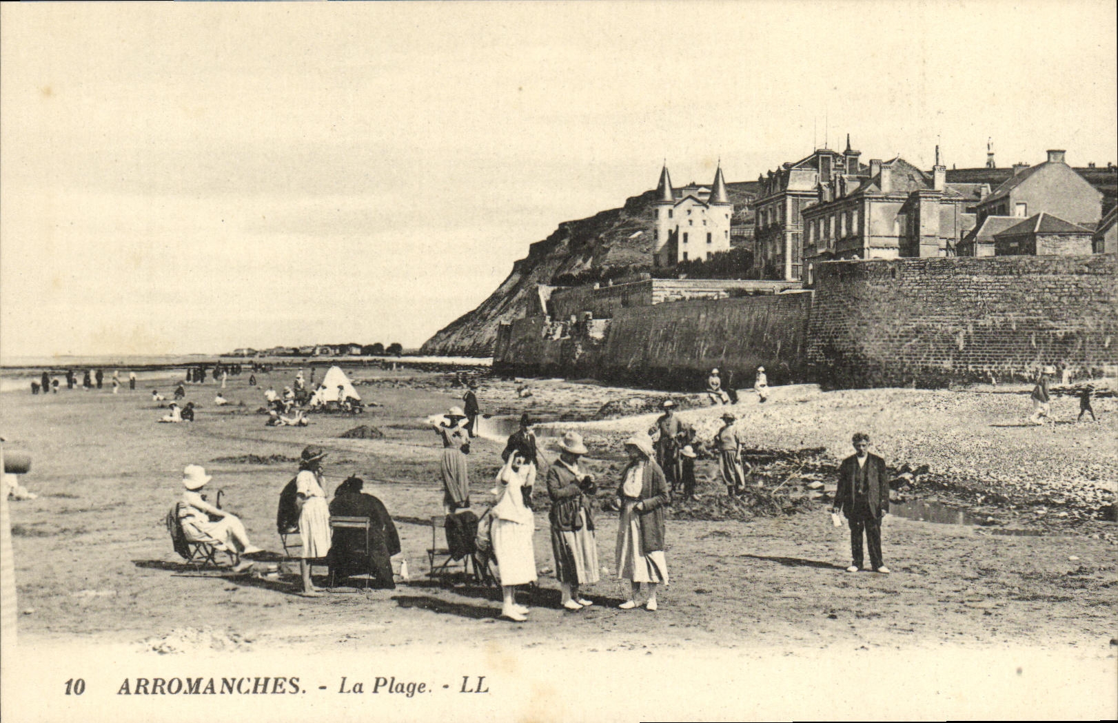 CPA Arromanches La Plage