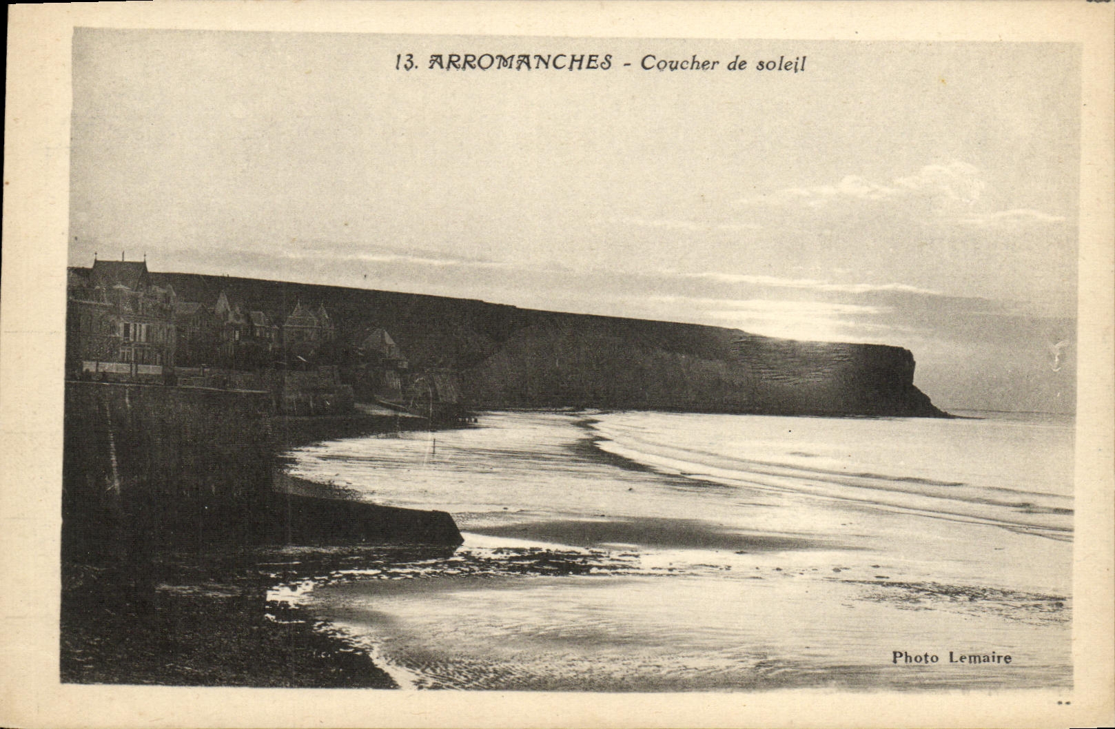 Puesta del sol de Arromanches de la POSTAL de la VENDIMIA