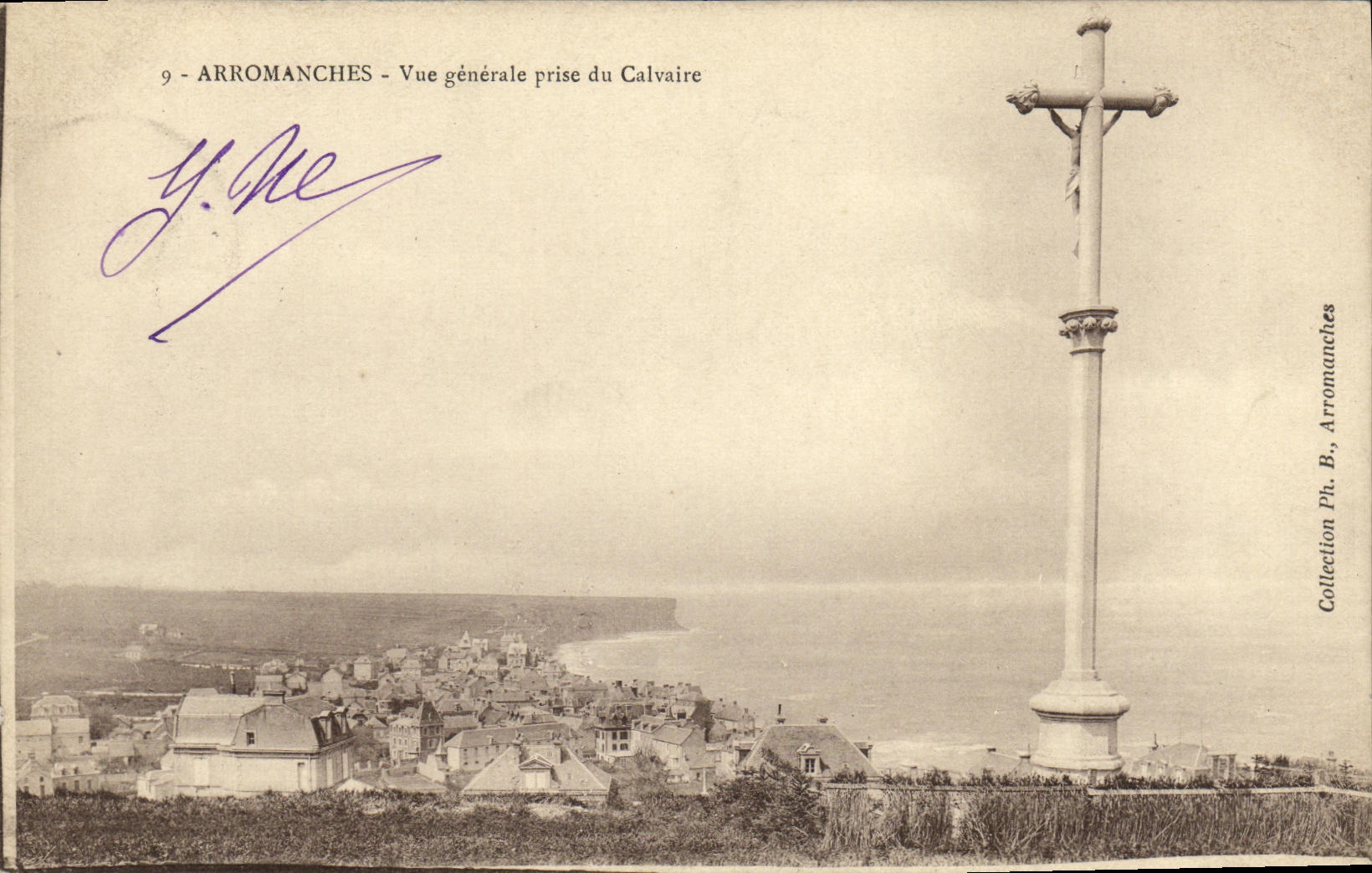 CPA Arromanches Vue Generale Prise du Calvaire