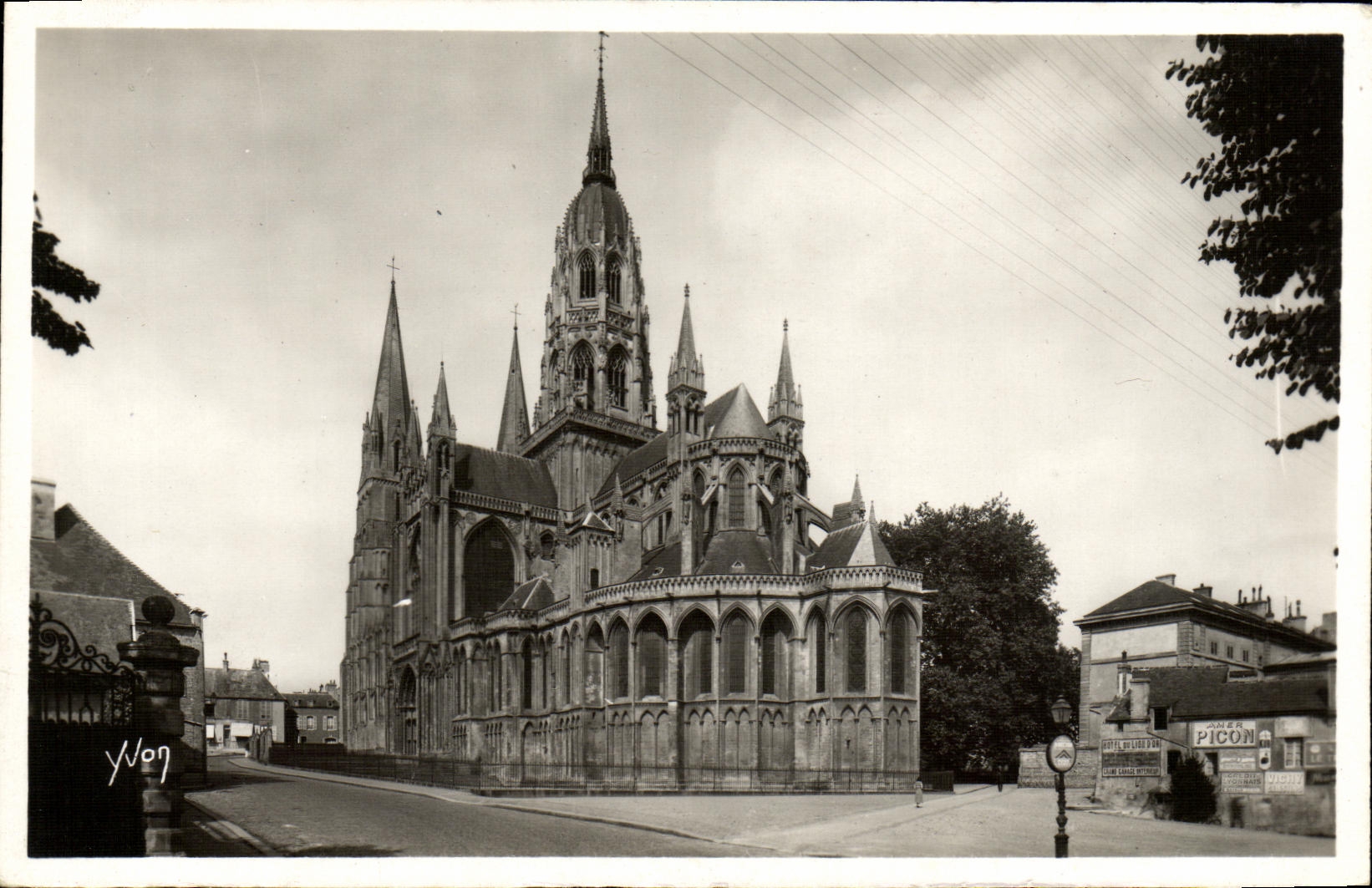 CPA Bayeux La Cathedrale
