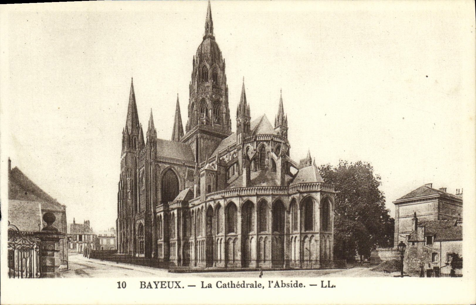 POSTAL Bayeux de la VENDIMIA la catedral L Apse