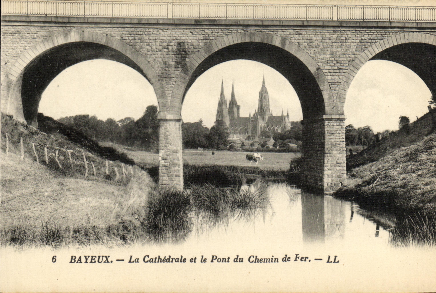 POSTAL Bayeux de la VENDIMIA la catedral y el puente del ferrocarril