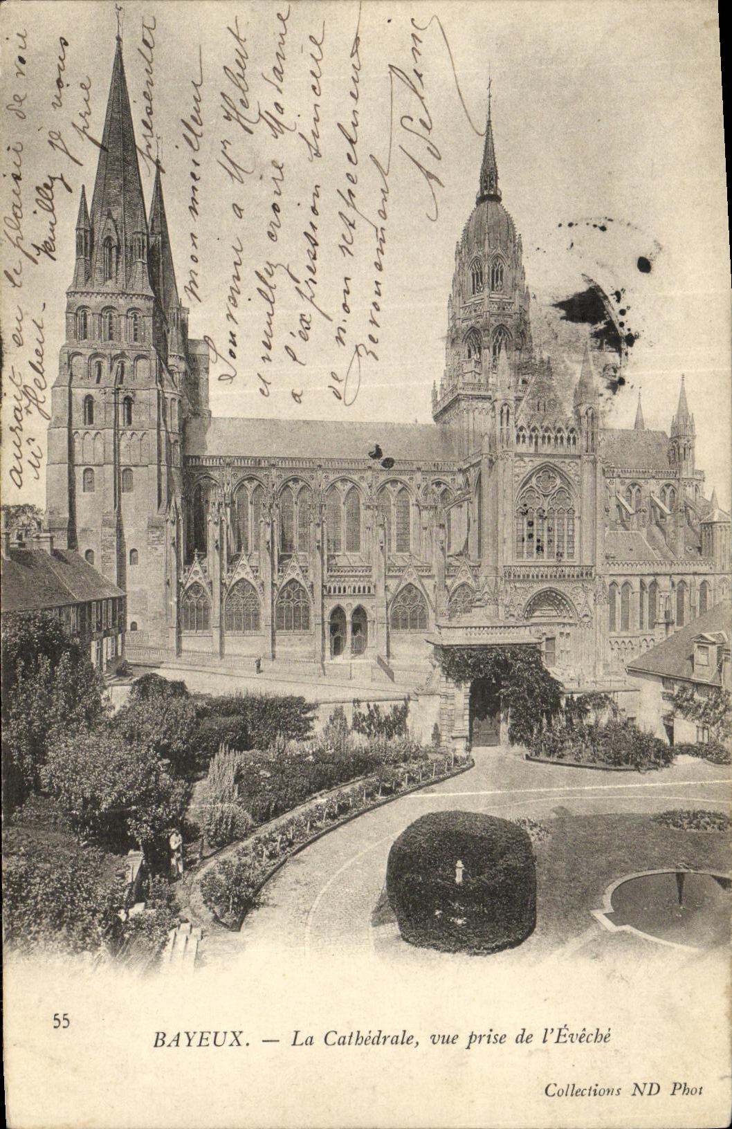 CPA Bayeux La Cathedrale Vue Prise de L Eveche