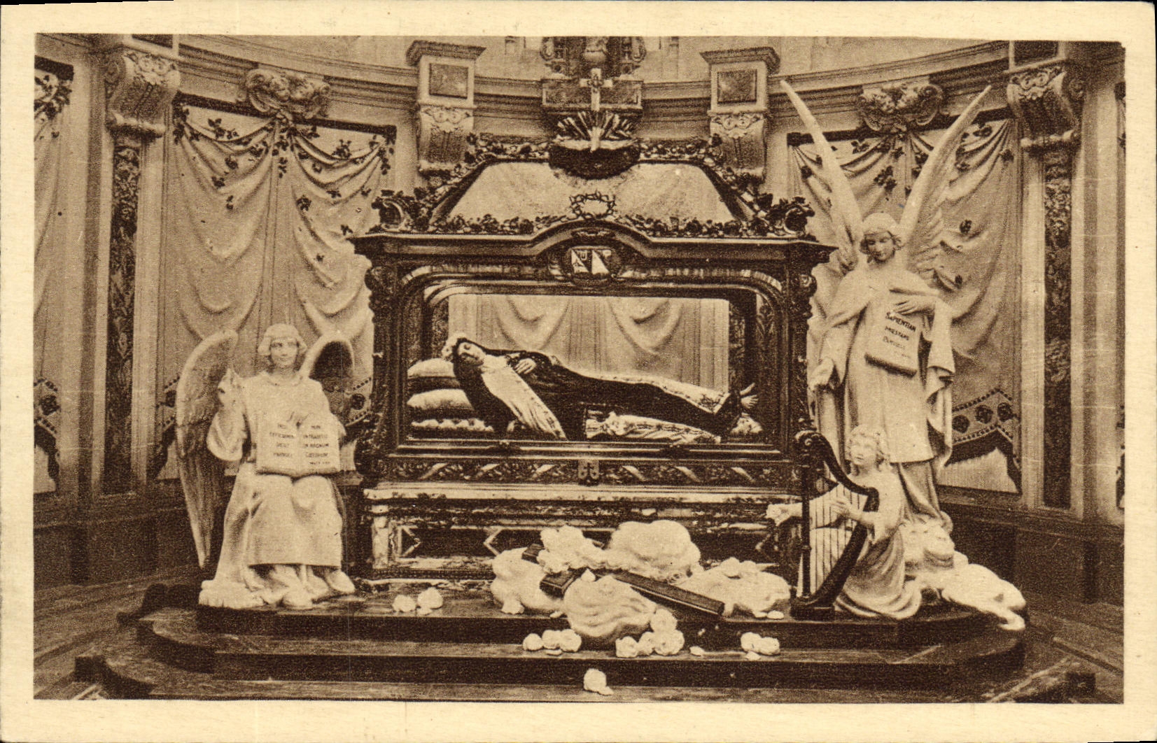 La POSTAL Lisieux de la VENDIMIA expulsa Sainte a Teresa de L nino de Jesús