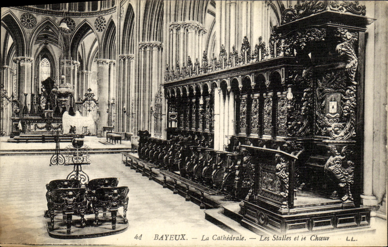 POSTAL Bayeux de la VENDIMIA que la catedral atasca y estribillo