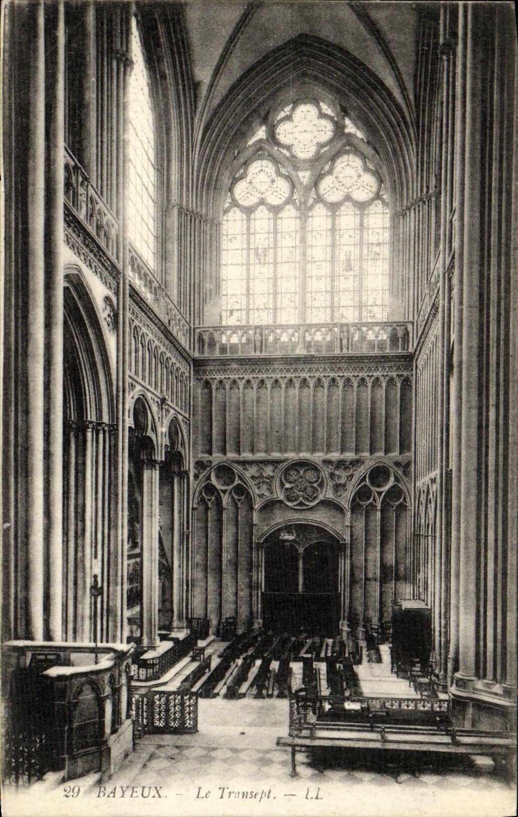 POSTAL Bayeux de la VENDIMIA el Transept