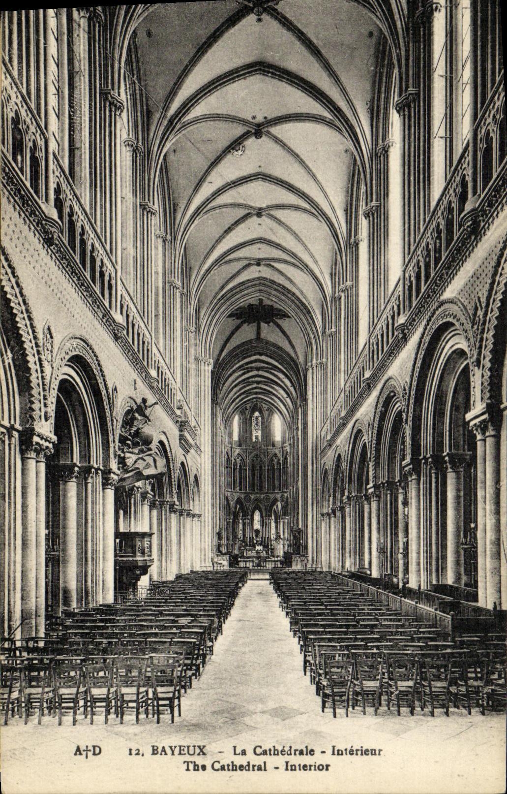 POSTAL Bayeux de la VENDIMIA el interior de la catedral