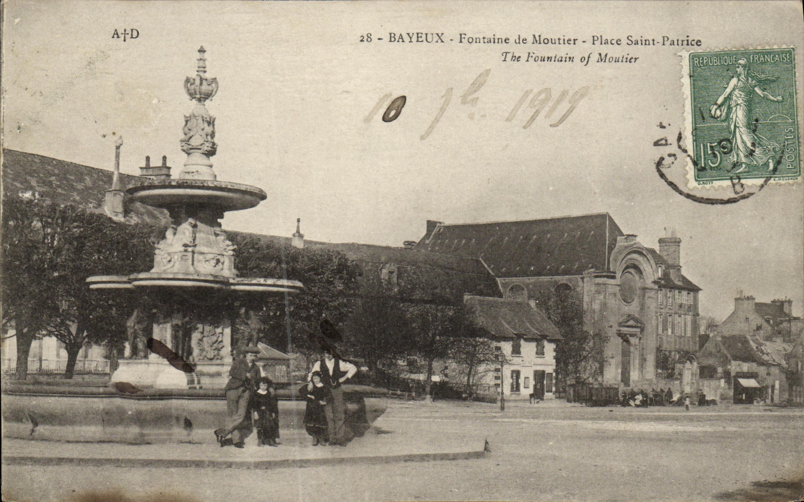 La POSTAL Bayeux de la VENDIMIA la fuente de Moutier coloca Partice santo