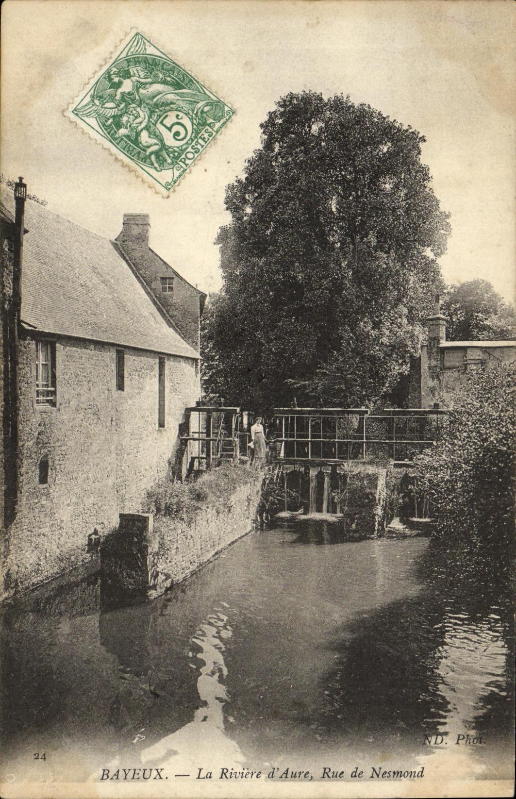 CPA Bayeux Rue Riviere d Aure Rue de Nesmond