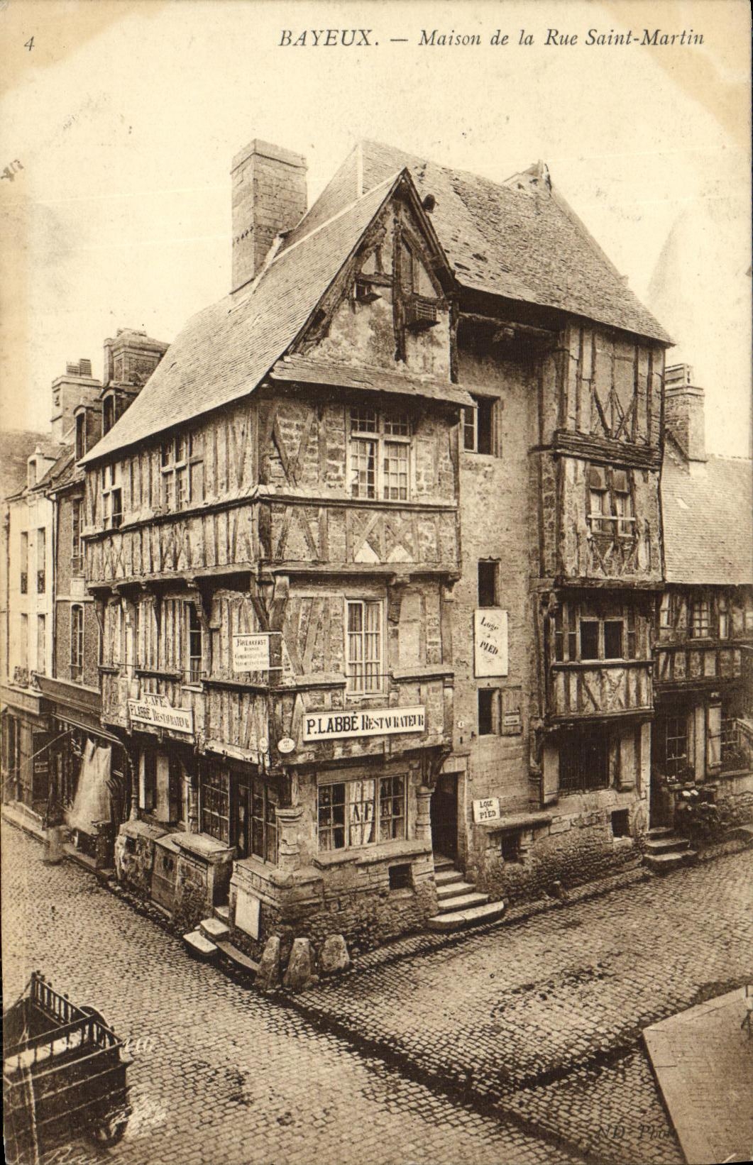 Casa vieja de Bayeux de la POSTAL de la VENDIMIA de la calle San Martin