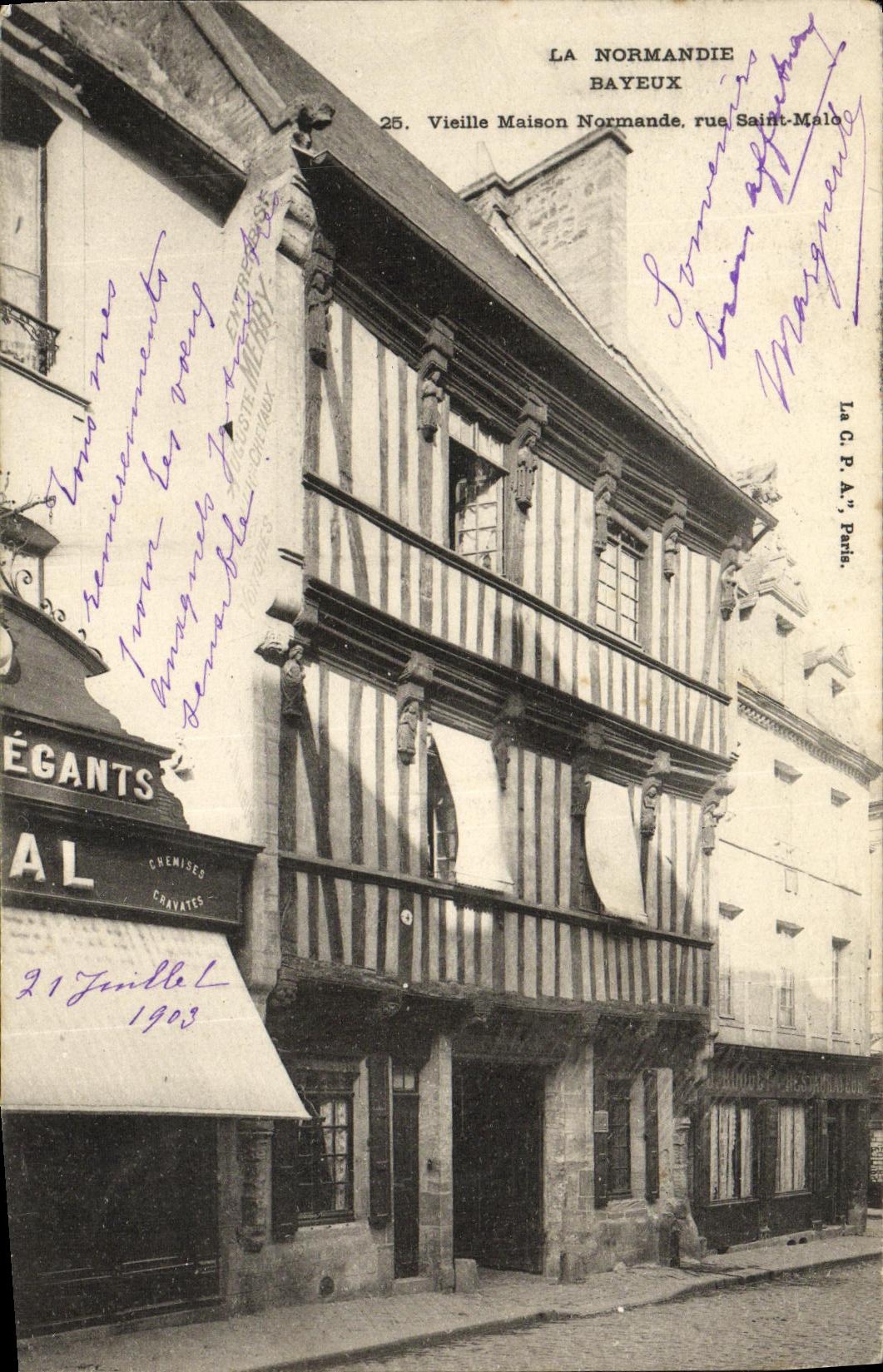 CPA Bayeux Vieille Maison de la Rue St Malo