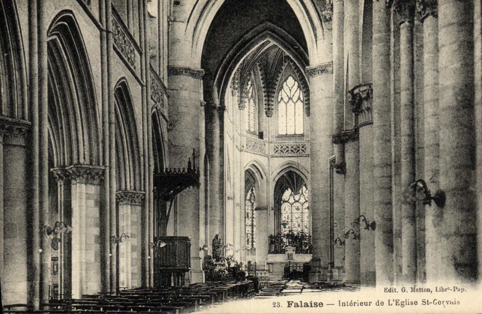 CPA Falaise Interieur de L Eglise St Gervais